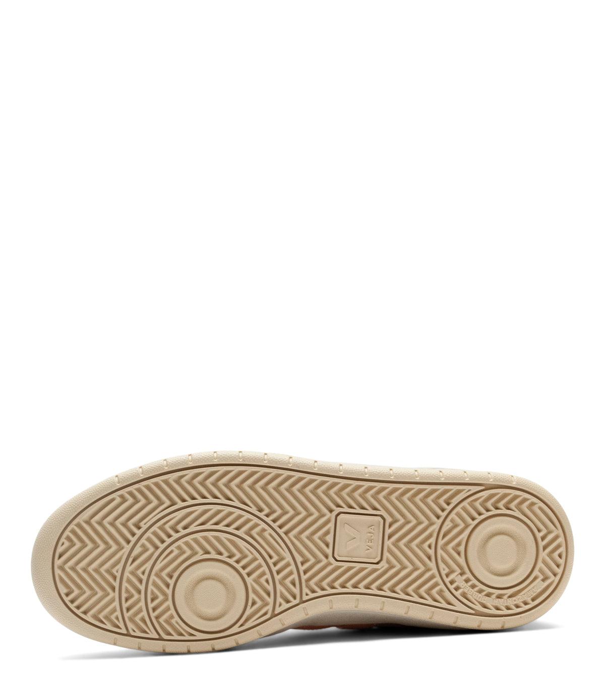 Veja Women's V-10 Peach | SOMEWHERE