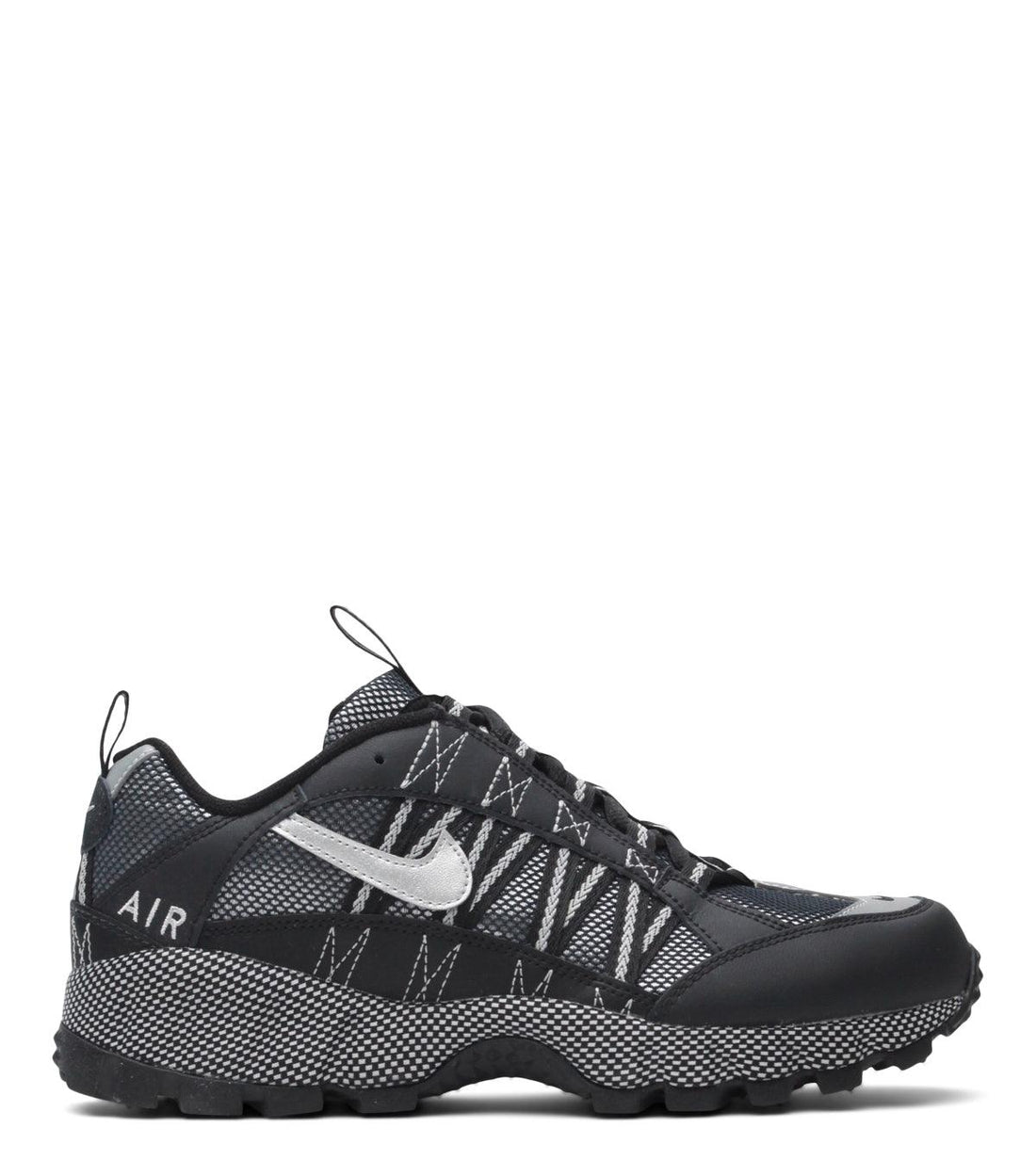 07.12.23 Nike Humara Black | SOMEWHERE