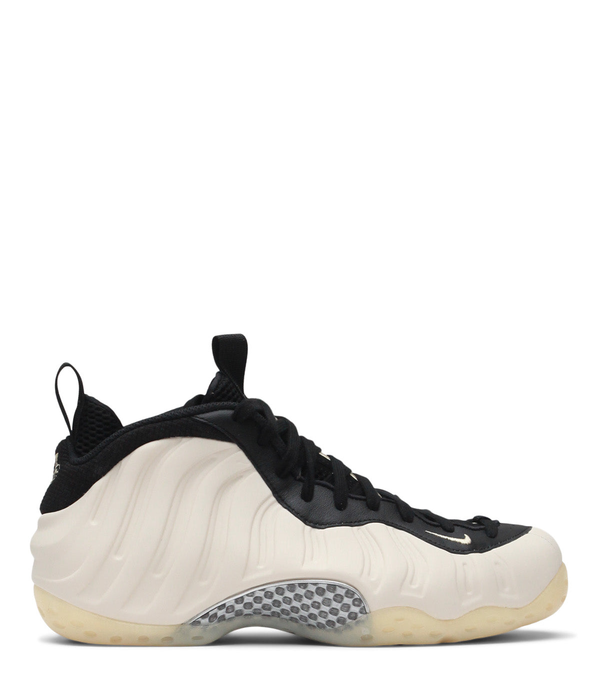 05.31.24 Nike Air Foamposite One Black Gold