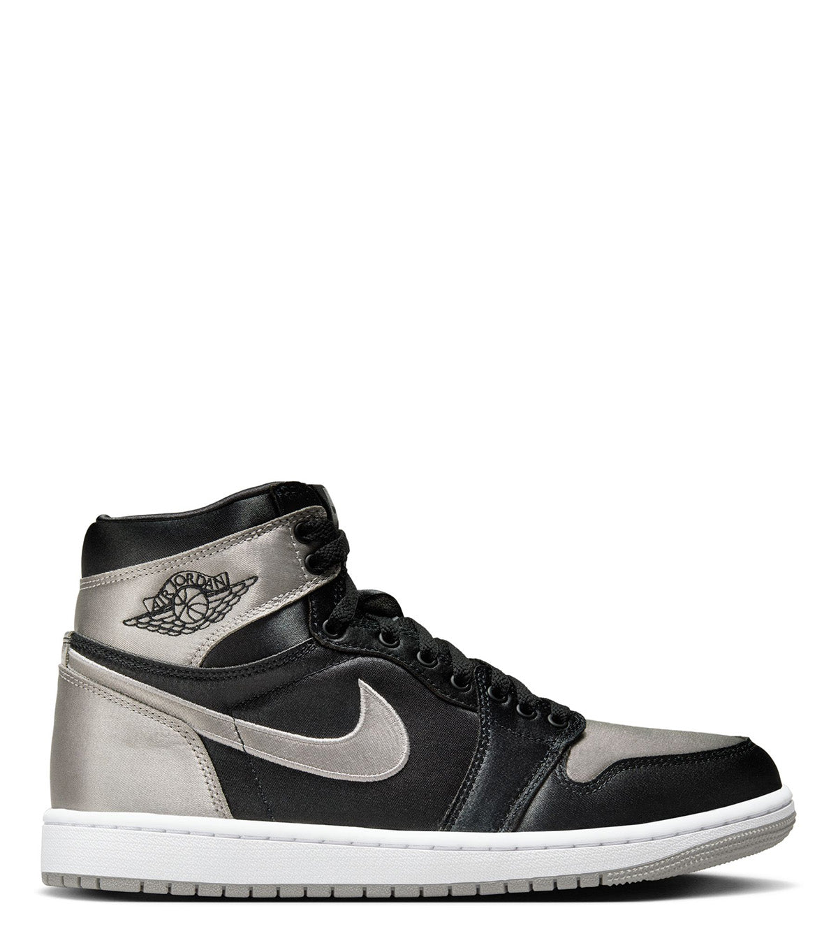 10.26.24 Women's Air Jordan 1 Retro High OG Black Medium Grey