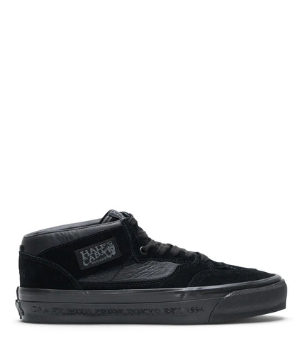 Vans OTW x Neighborhood Half Cab 33 Black | SOMEWHERE®