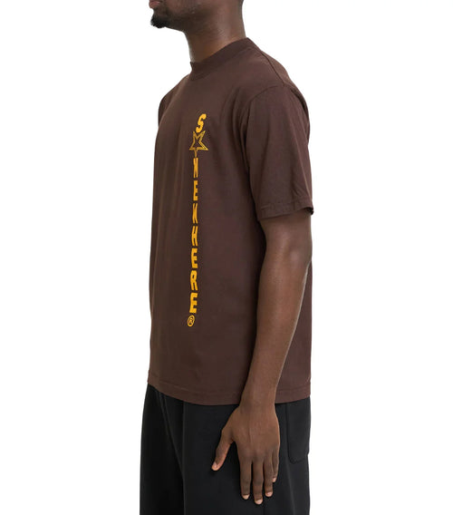 SOMEWHERE Logo Star T-Shirt Brown