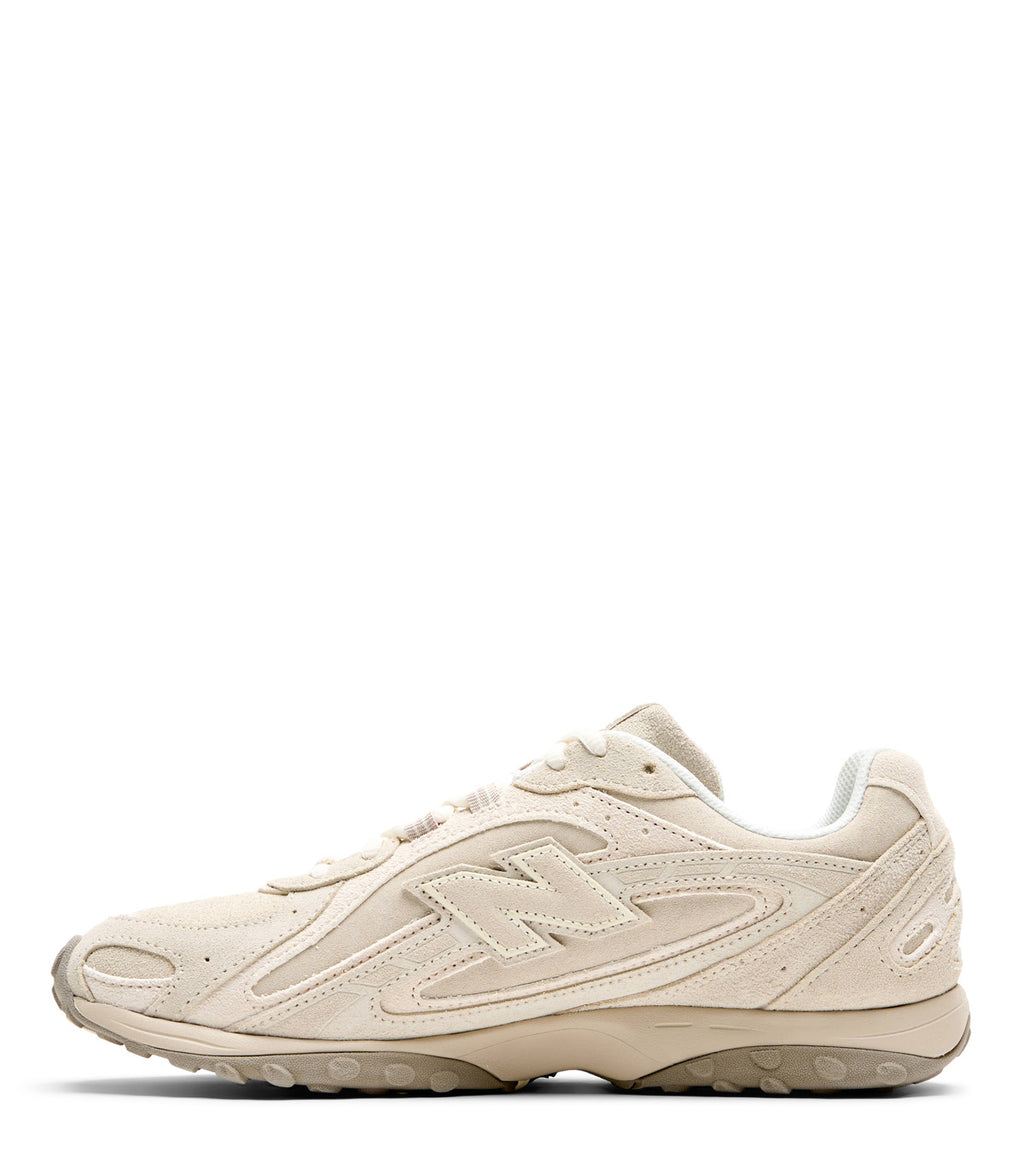 New Balance 204L Beige