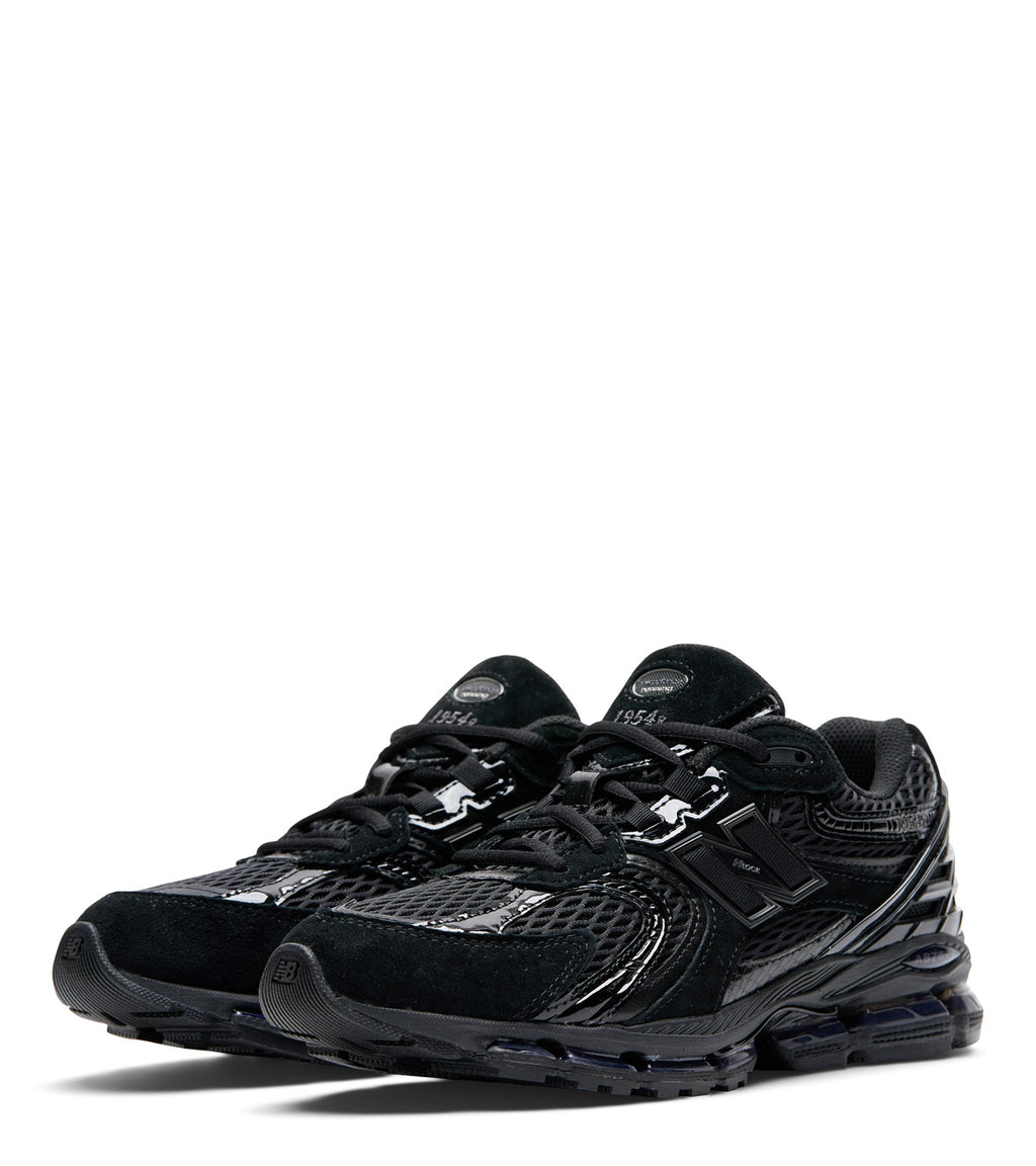 New Balance 1954R Black