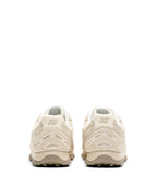New Balance 204L Beige