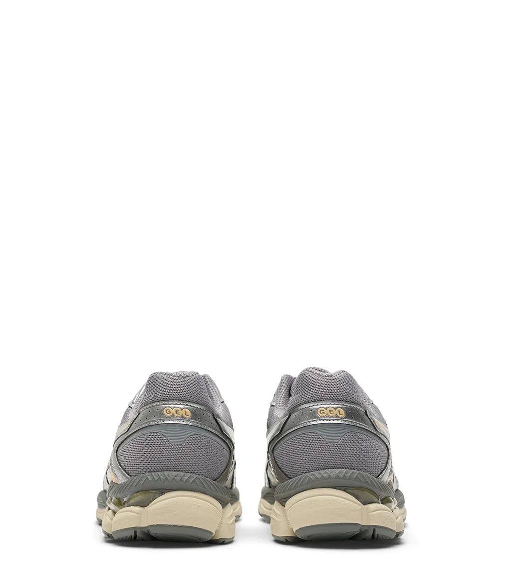 ASICS Gel-Cumulus 16 Clay Grey