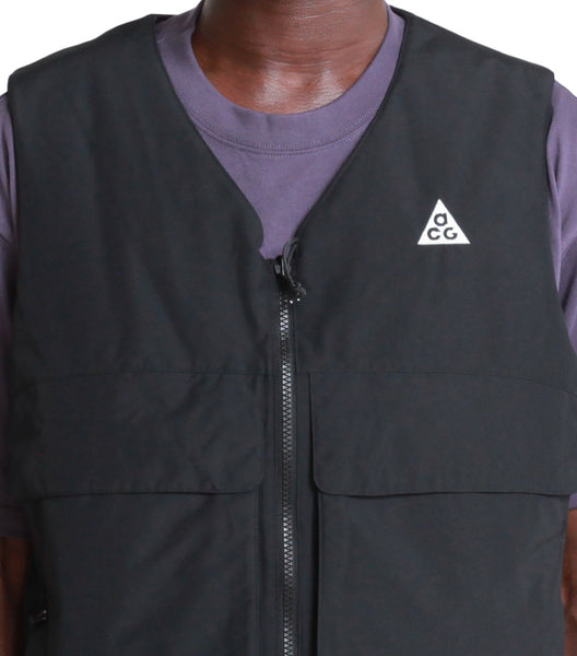 Nike ACG "Skull Peak" Vest Black Purple