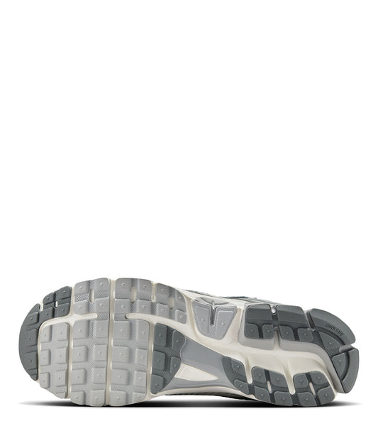 Nike Zoom Vomero 5 White Silver