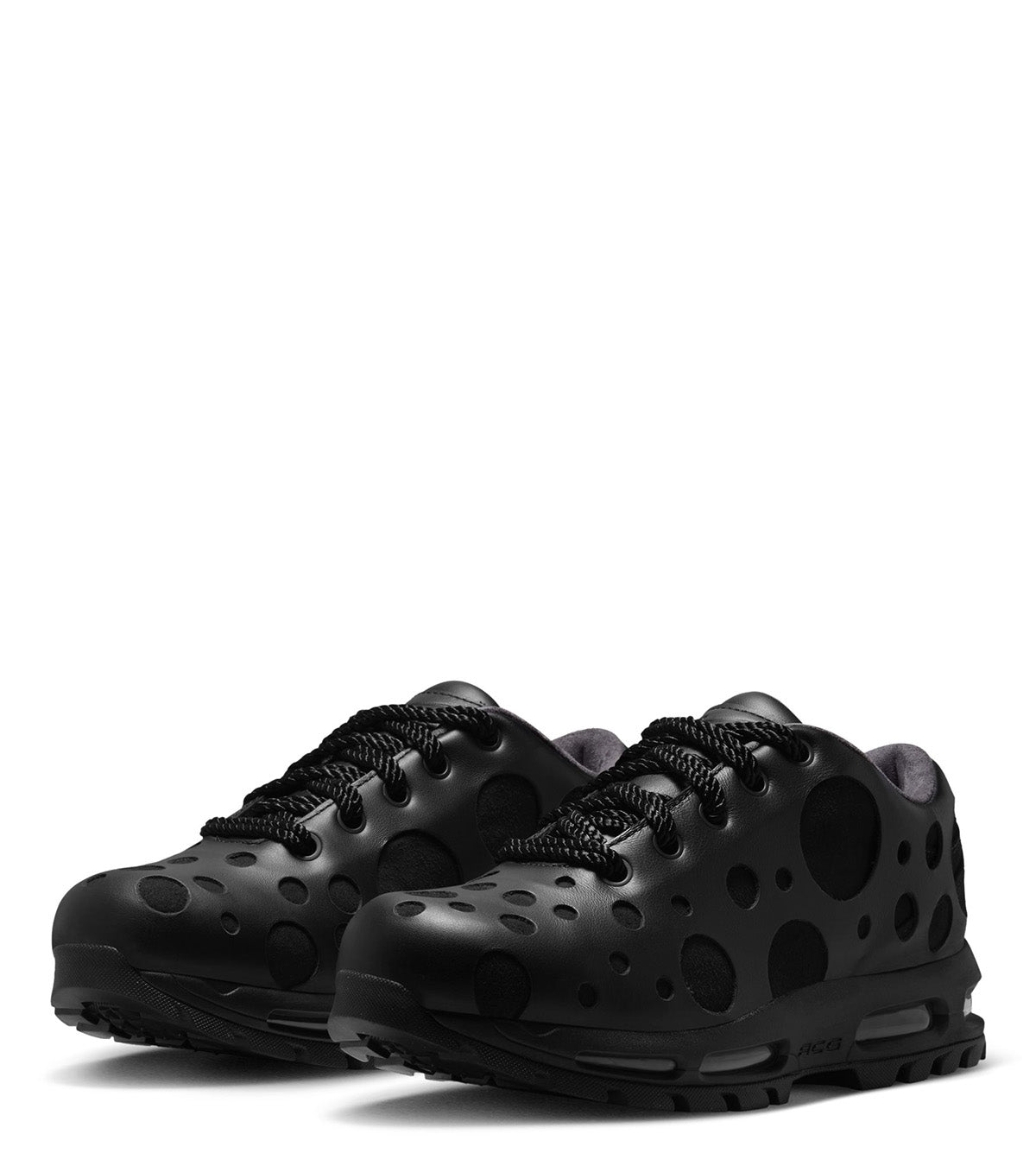 Nike Air Max Goadome Low Holes Black