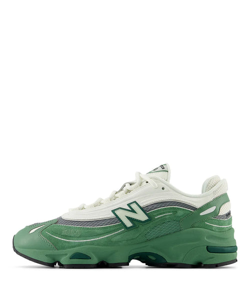 New Balance 1000 Green