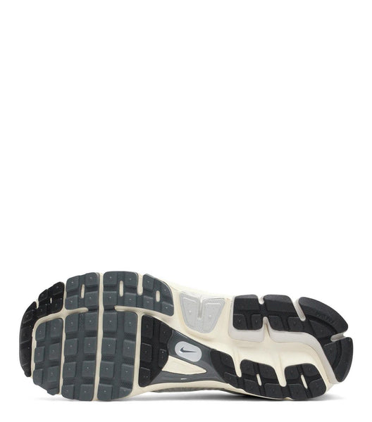 Nike Zoom Vomero 5 Cream Silver | SOMEWHERE