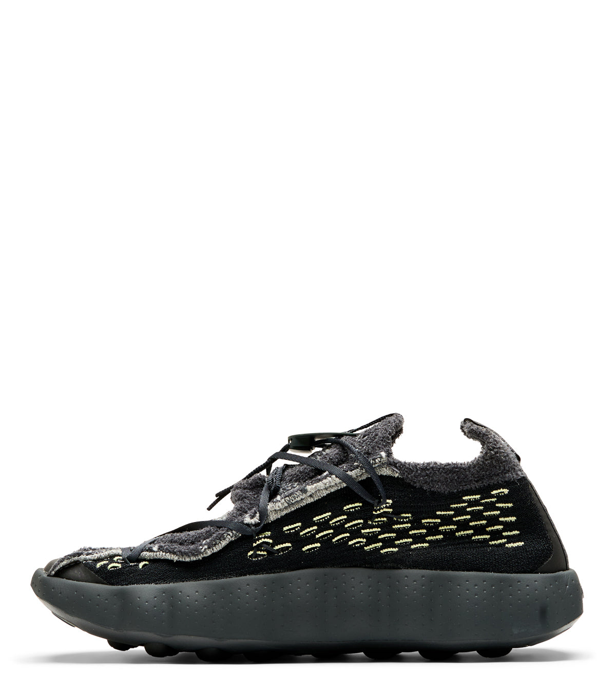 Nike Mind 002 Flyknit Black