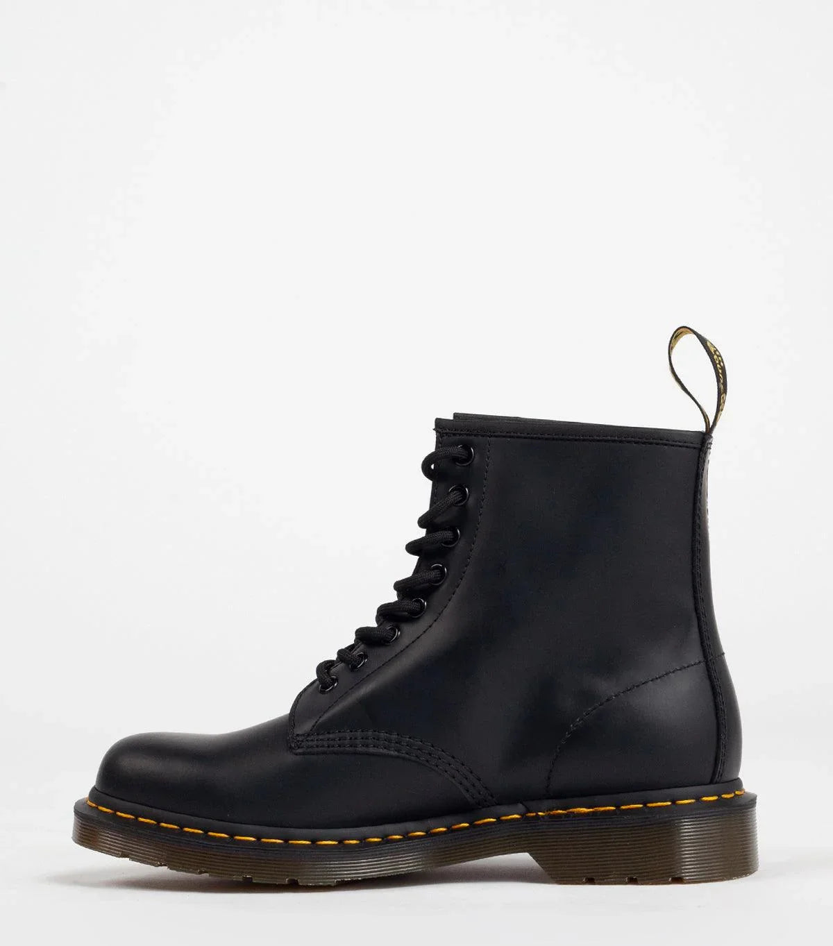 Dr. Martens 1460 Black Smooth | SOMEWHERE