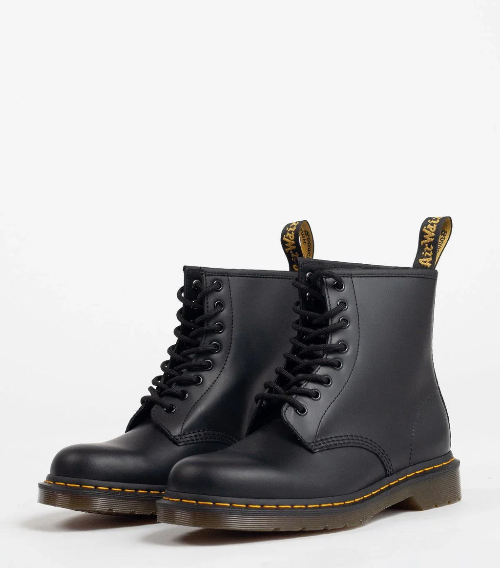 Dr. Martens 1460 Black Smooth | SOMEWHERE